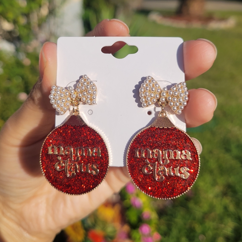 Mama Claus earings!